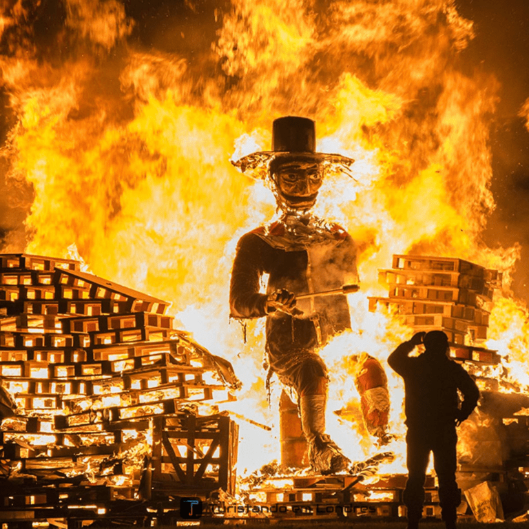 A Noite de Guy Fawkes: uma tradição inglesa cheia de história e fogos de artifício